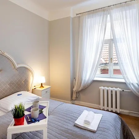 Old Marstalu Rooftop 3 Bedroom Апартаменты